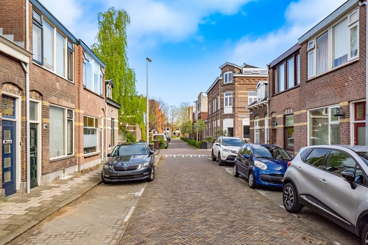 Photo 37 of Verenigingstraat 66