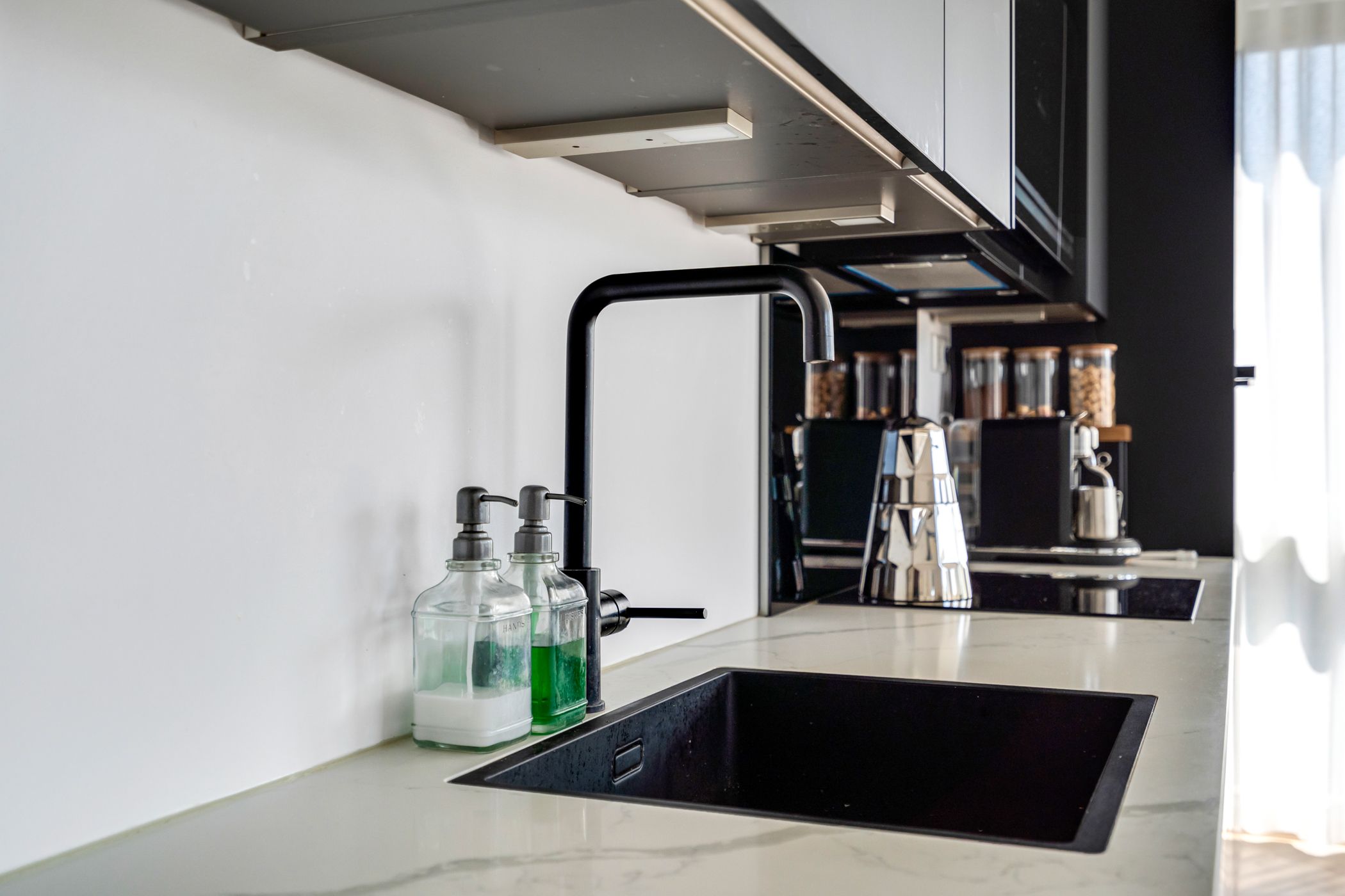 Photo 21 of Ryelandstraat 3