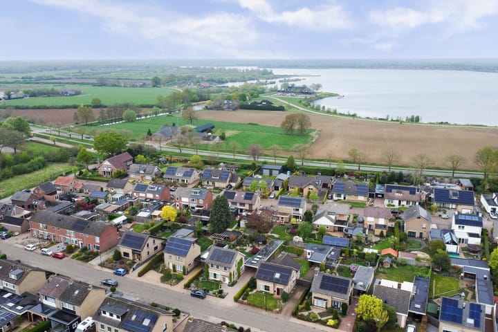 Foto 8 van Burgemeester v Raaijstr 34