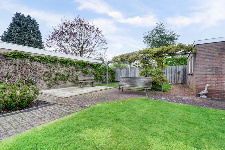 Foto 47 van Burgemeester v Raaijstr 34