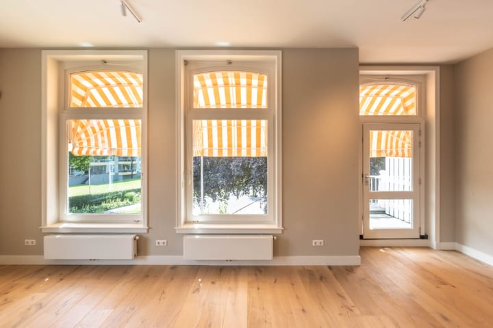 Photo 39 of Sixlaan 2-A