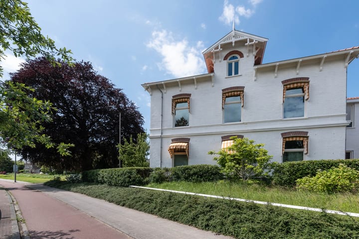 Photo 46 of Sixlaan 2-A