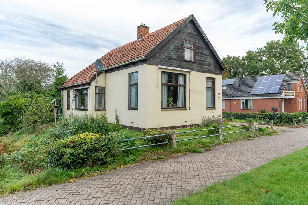 Foto 2 van Hoofdweg 135