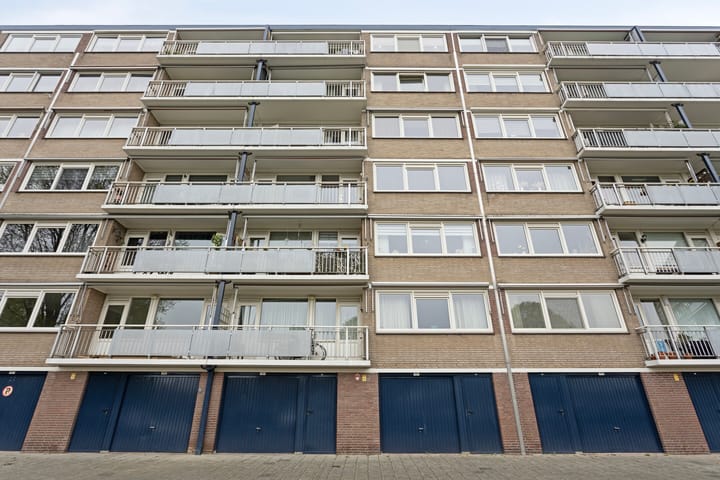 Foto 2 van Kruiskampsingel 53