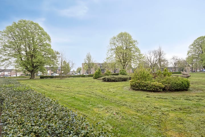 Foto 25 van Kruiskampsingel 53