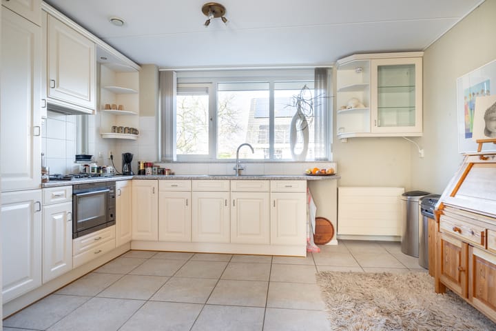 Foto 8 van Kloosring 63