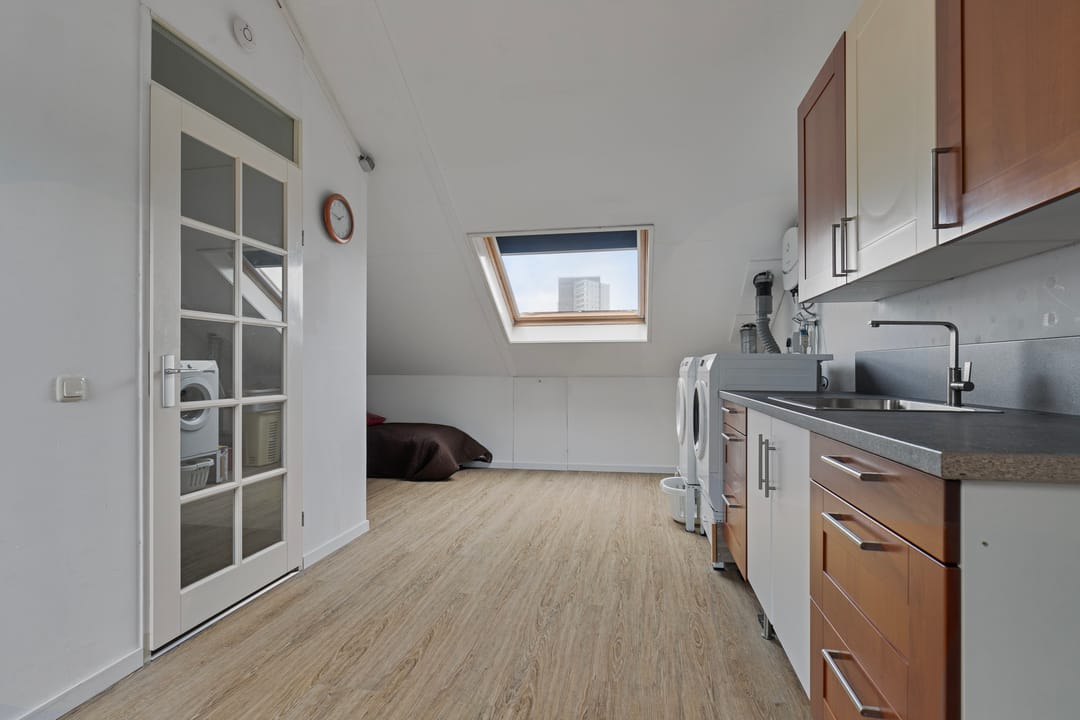 Foto 23 van Jacques Tatilaan 141