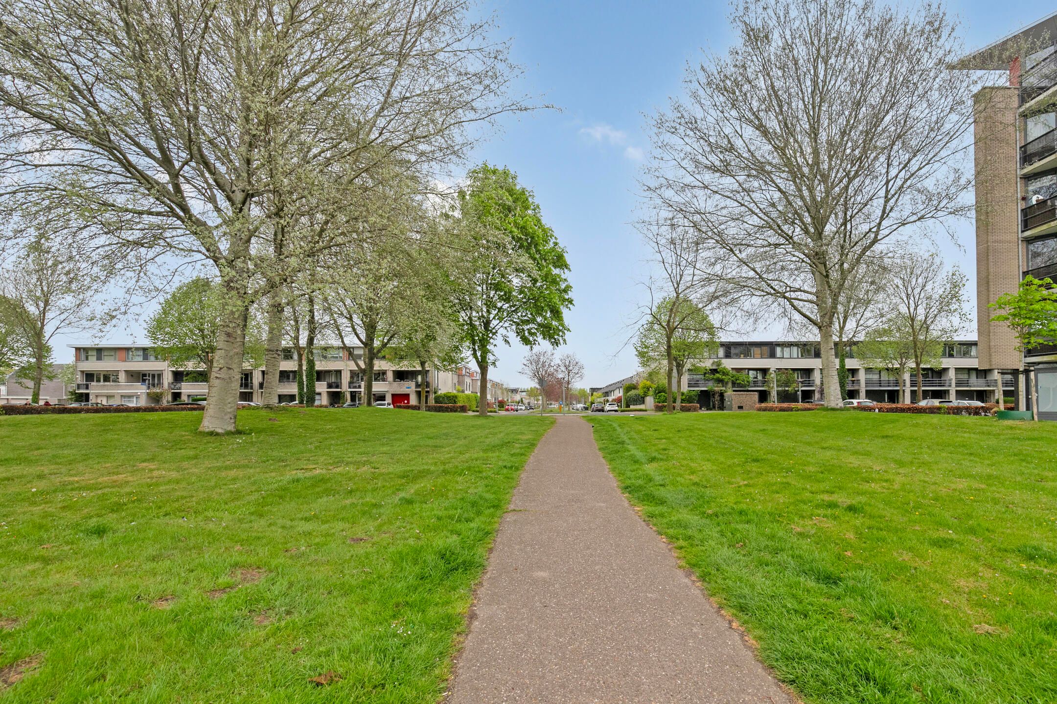 Foto 36 van Jacques Tatilaan 141