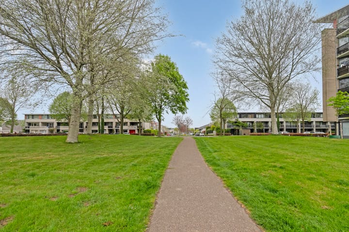 Foto 36 van Jacques Tatilaan 141