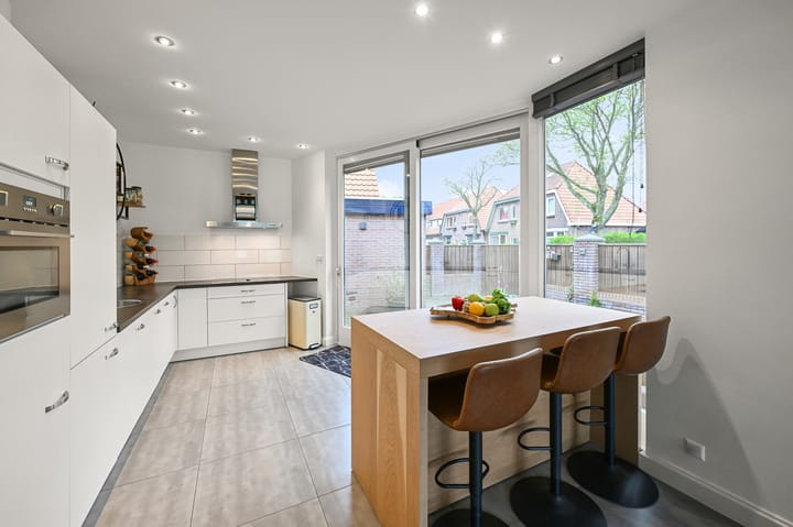 Foto 6 van Seramstraat 1