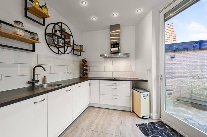 Foto 9 van Seramstraat 1