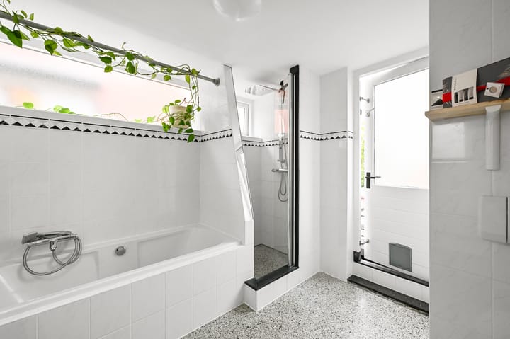 Foto 24 van Seramstraat 1