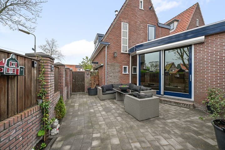 Foto 35 van Seramstraat 1