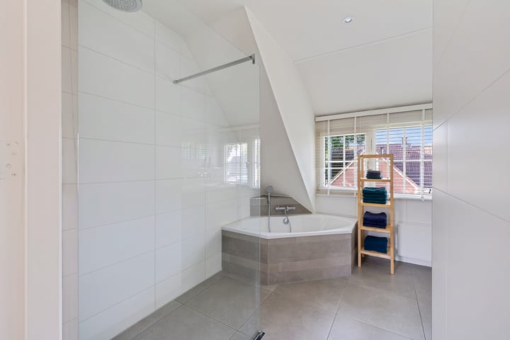 Foto 23 van Schuineslootweg 34-A