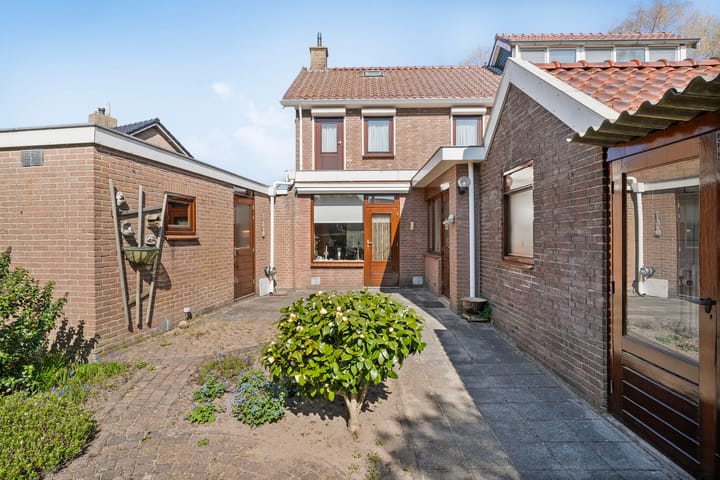 Foto 29 van Meidoornlaan 9