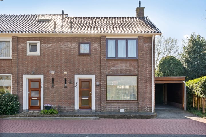 Foto 36 van Meidoornlaan 9