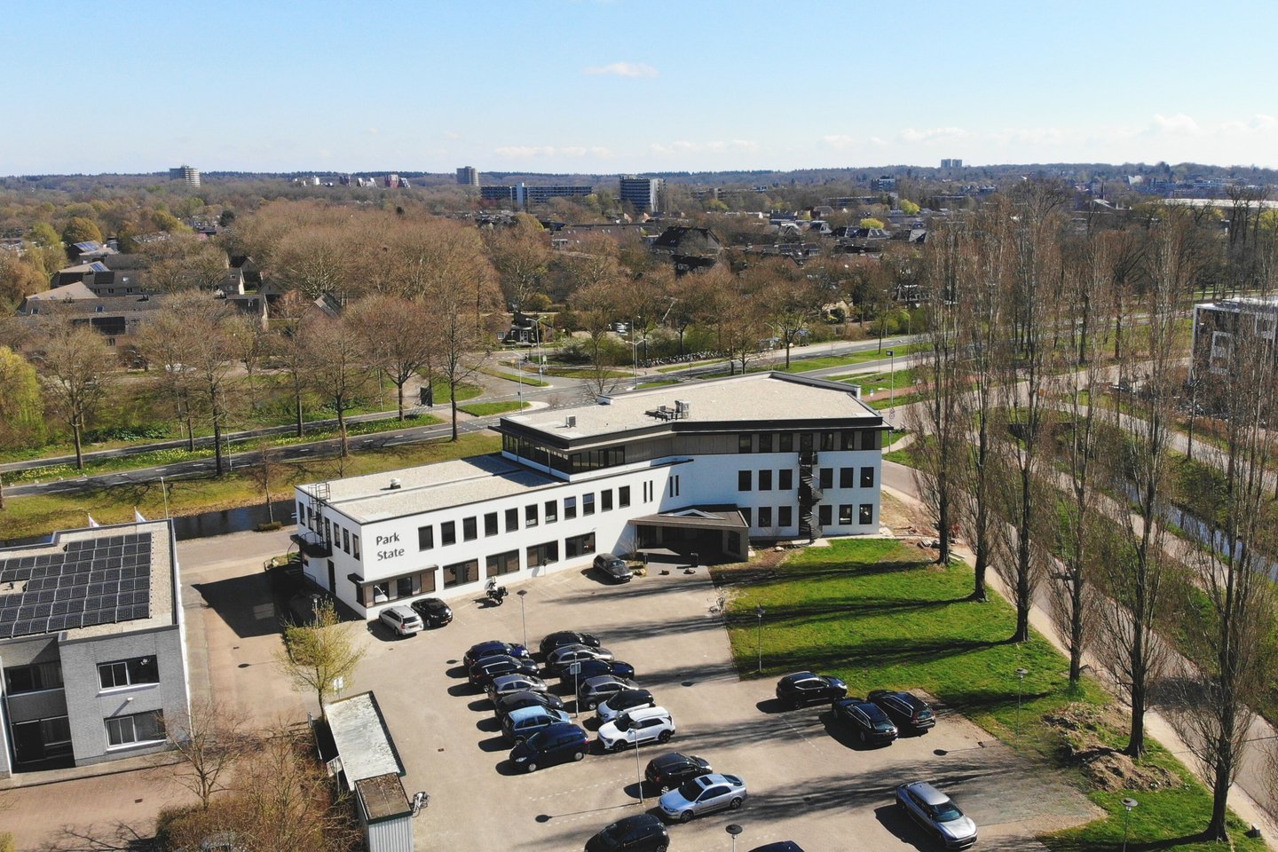 Bekijk foto 1 van Agro Business Park 65-71