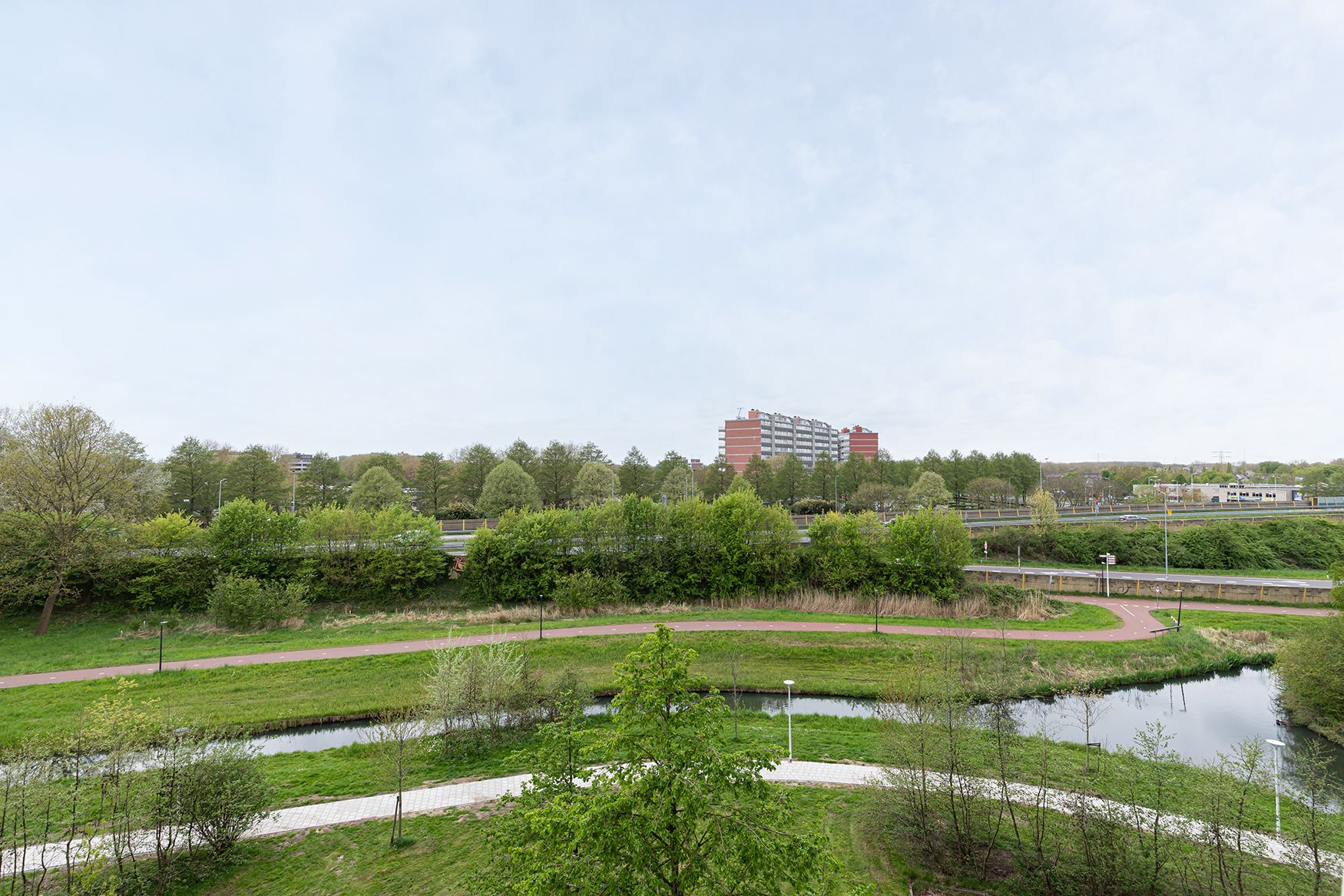 Foto 21 van Zernikelaan 378