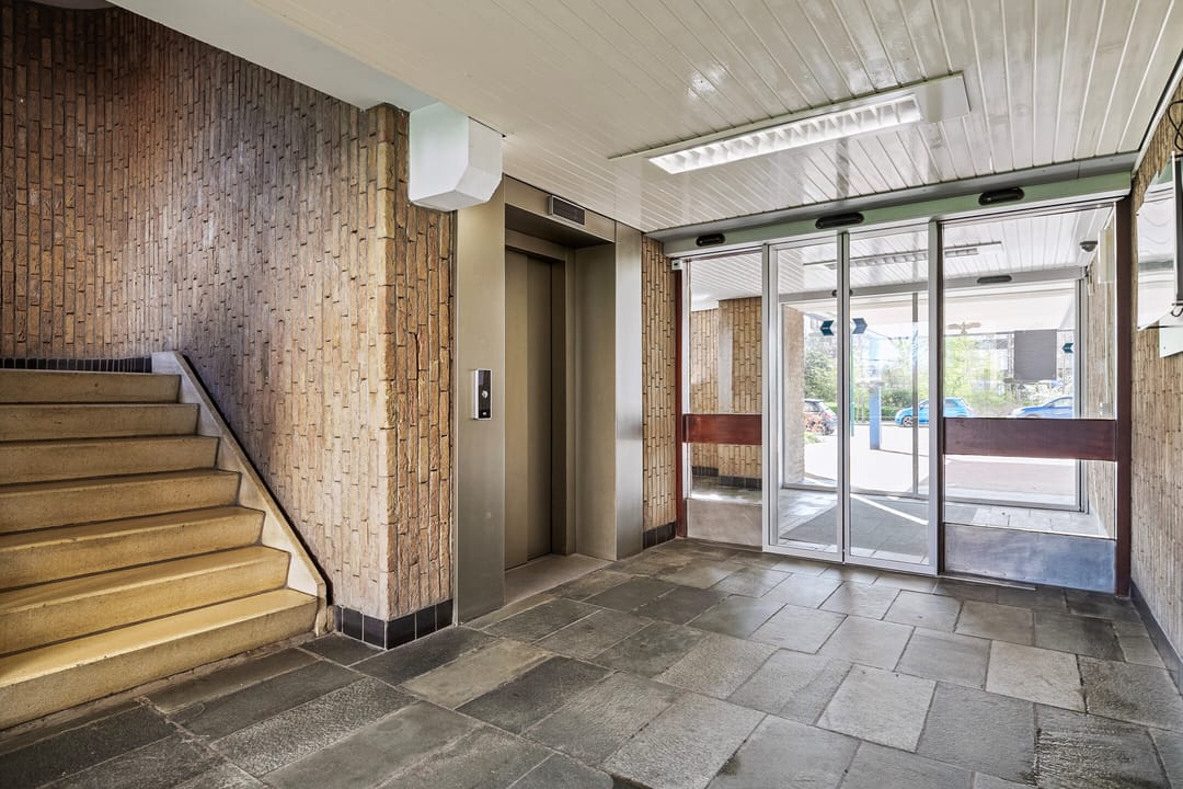 Foto 2 van Aert van Neslaan 104