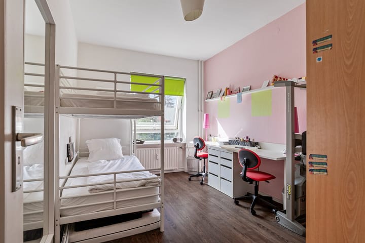 Foto 19 van Aert van Neslaan 104