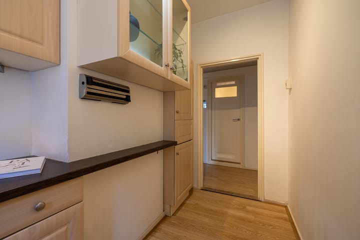 Photo 13 of Meent 81-B