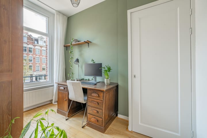 Photo 19 of Frederik Hendrikstraat 94-1