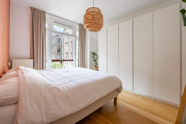 Photo 22 of Frederik Hendrikstraat 94-1