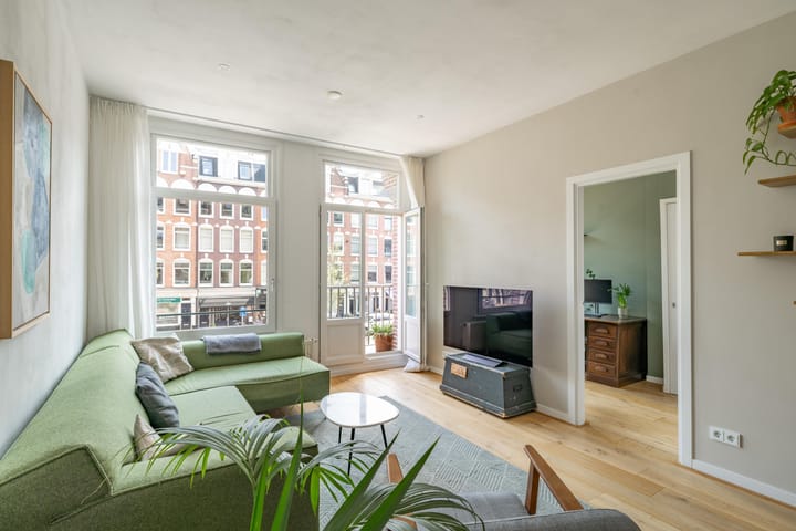 Photo 11 of Frederik Hendrikstraat 94-1