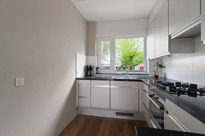 Foto 15 van Pompstraat 31