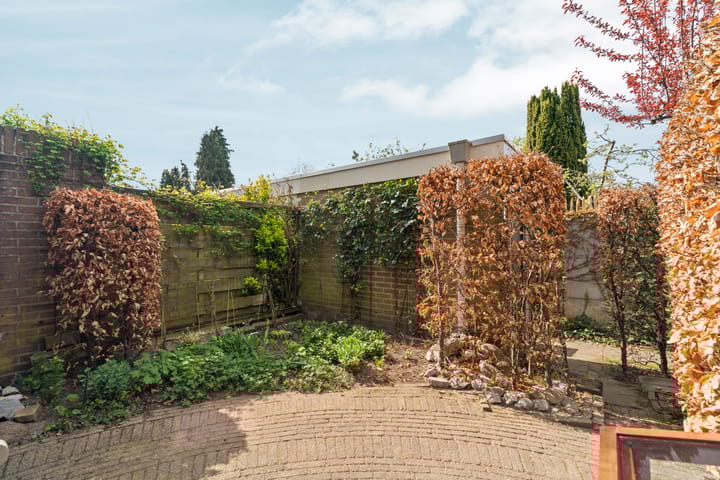 Foto 32 van Pompstraat 31