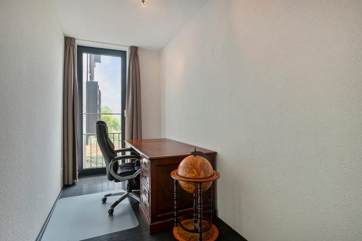 Foto 13 van Dirk Hartogstraat 179