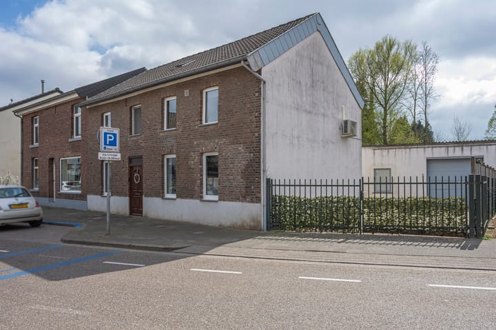 Foto 2 van Dr. Poelsplein 8