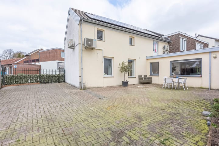 Foto 22 van Dr. Poelsplein 8