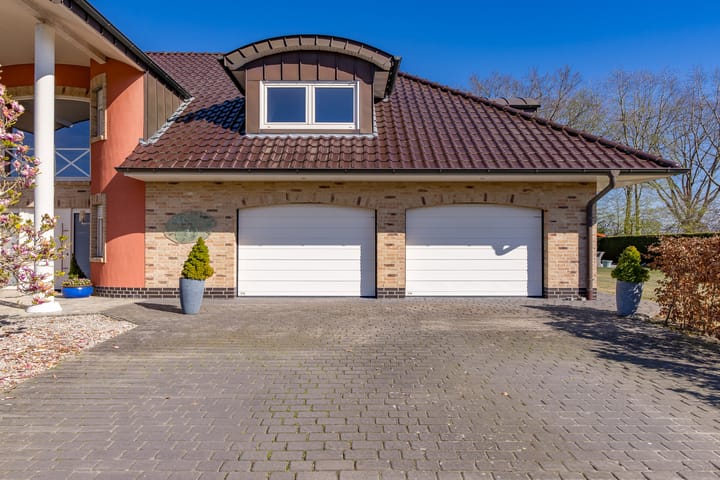 Photo 2 of Johannesstrasse 3