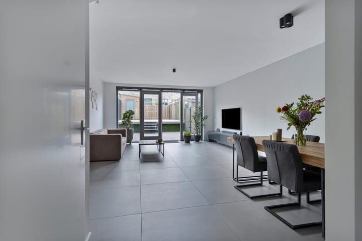 Foto 10 van Voorbuurt 57