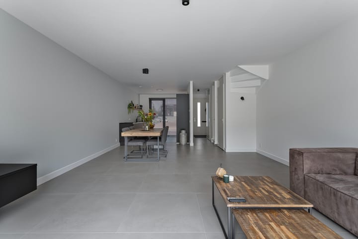 Foto 12 van Voorbuurt 57