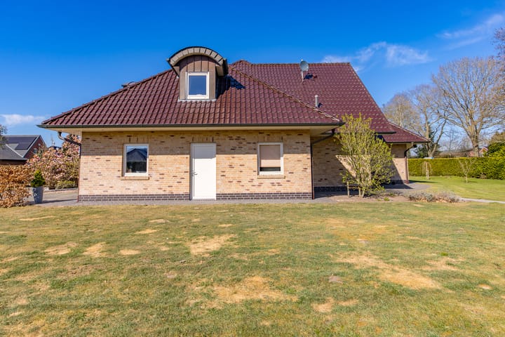 Photo 48 of Johannesstrasse 3