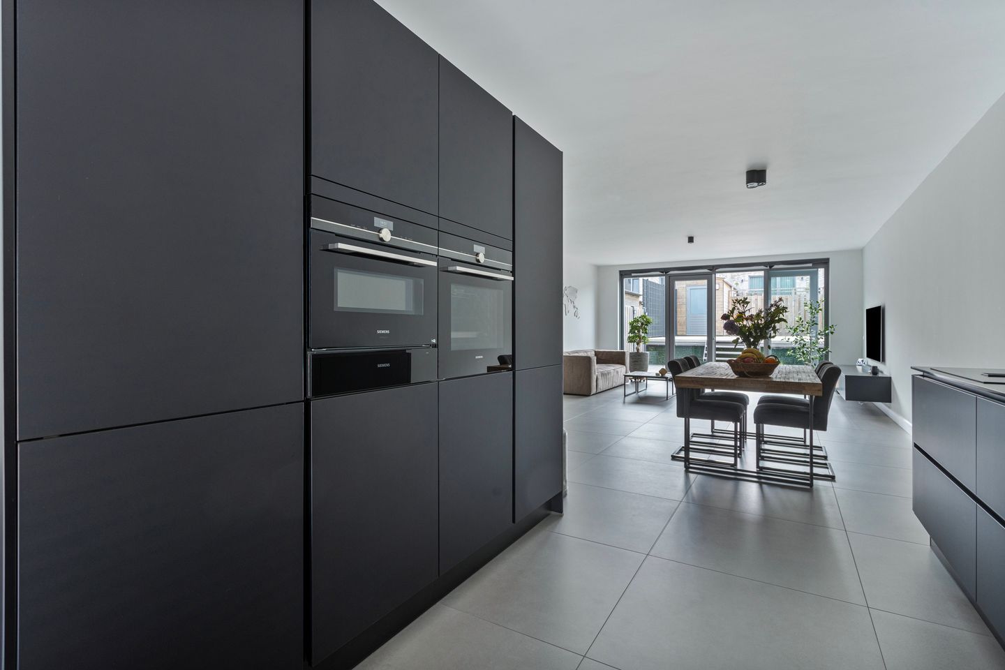 Photo 19 of Voorbuurt 57