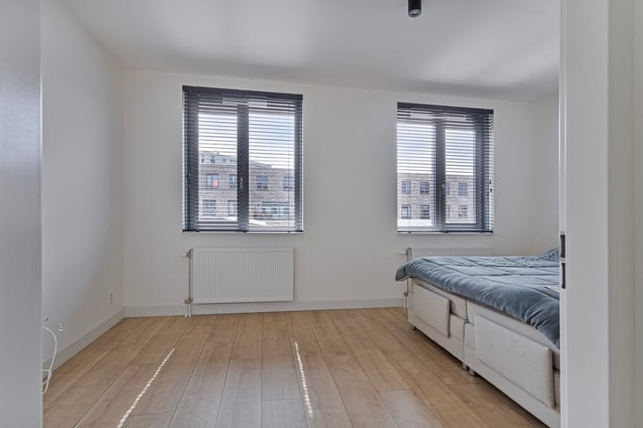 Foto 22 van Voorbuurt 57