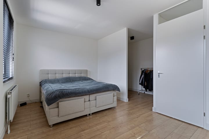 Foto 24 van Voorbuurt 57