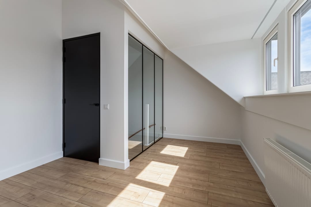 Photo 37 of Voorbuurt 57