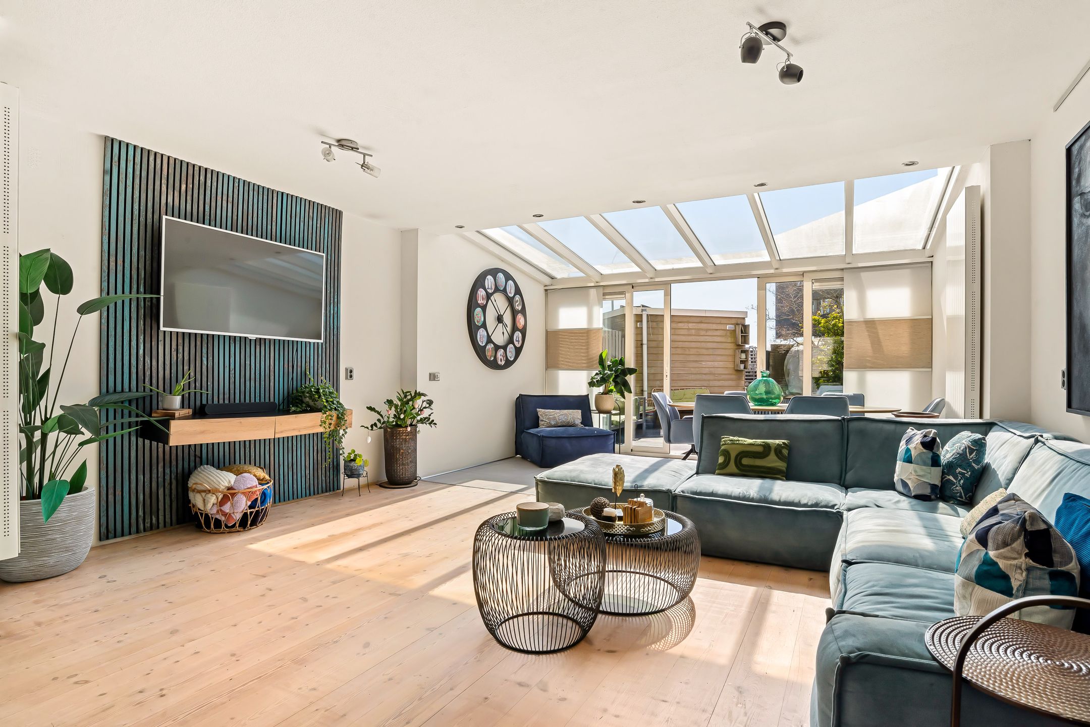 Foto 15 van J. Paxtonstraat 8