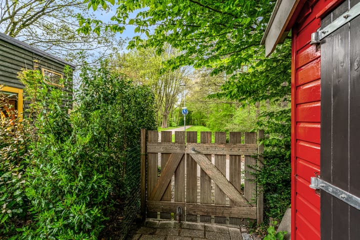 Foto 21 van Weegbree 72