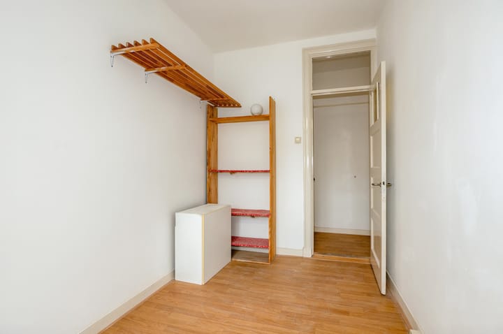 Photo 19 of Loosduinsekade 242