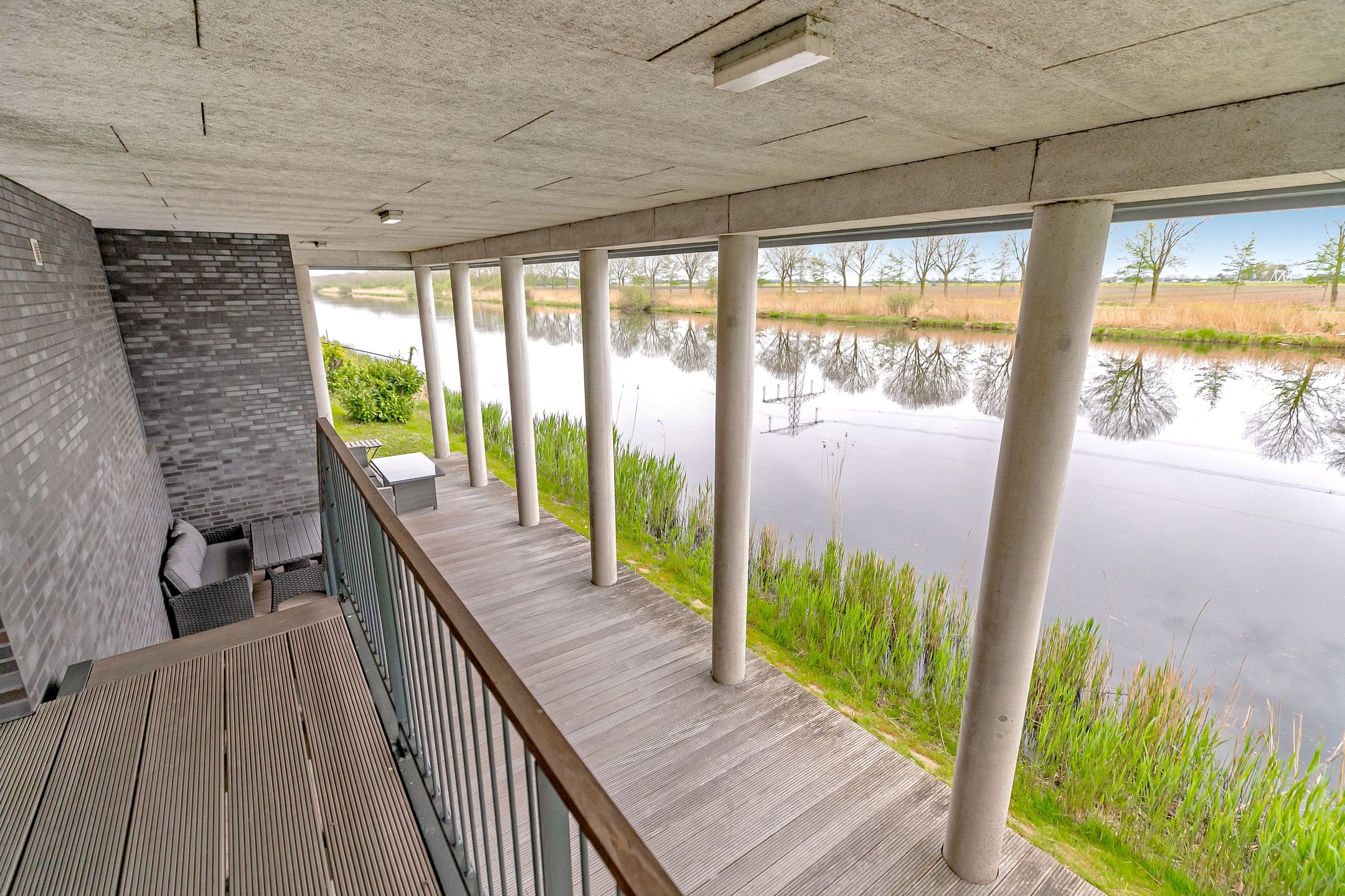 Foto 60 van Guadeloupestraat 97