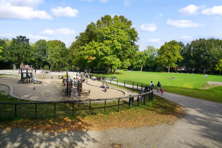 Photo 19 of Johannes Uitenbogaertstraat 36-BS