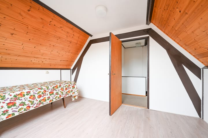 Photo 36 of Atjehstraat 88