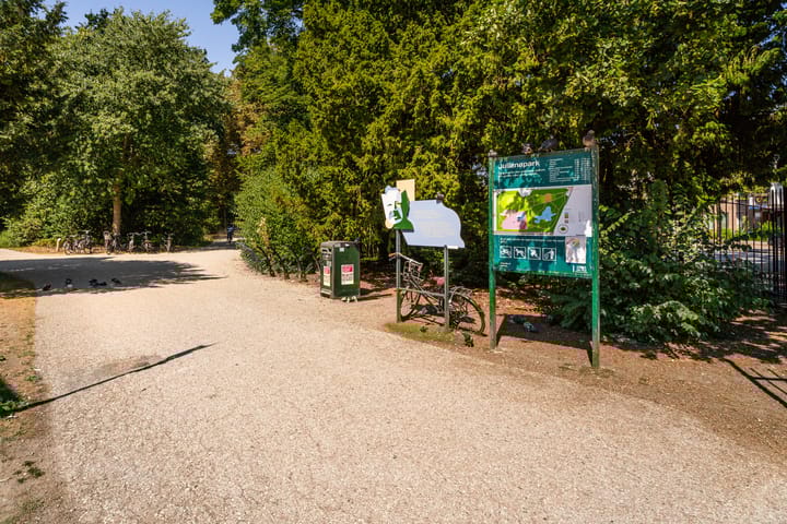 Photo 22 of Johannes Uitenbogaertstraat 36-BS