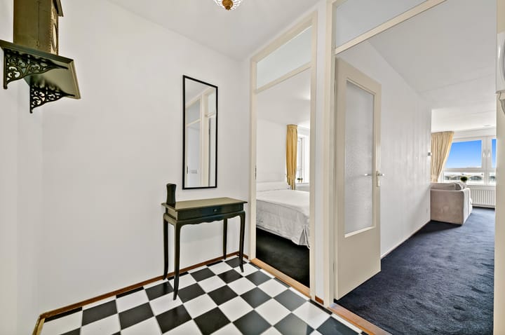 Foto 15 van Gevers Deynootweg 1088