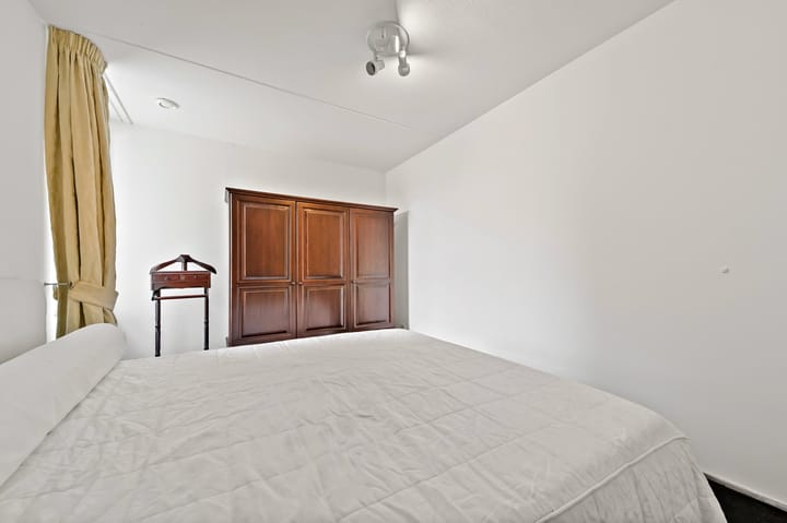 Foto 20 van Gevers Deynootweg 1088